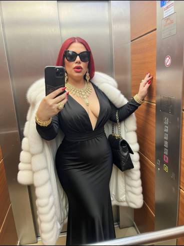 Mistress Nora Marinelli 3