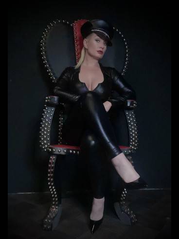 Victoria Violence - Sinnliche Überlegenheit 6