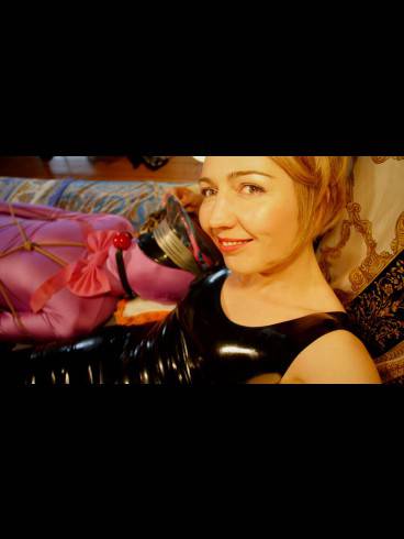 Pixie Pee Magic - Lustversklavung mit Dachterrasse 57