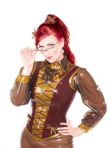 Domina Miss Leonie - Fetisch-Escort 25