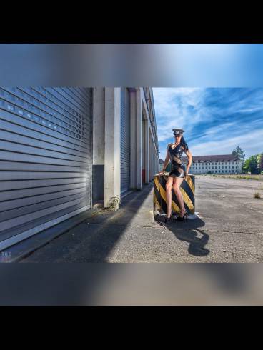 Mia Malbert Dominanz mit Klasse Tiefe&Leidenschaft 43