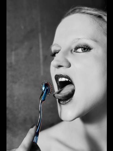 Neu!!! Dr. Genoveva im Black Fun 4