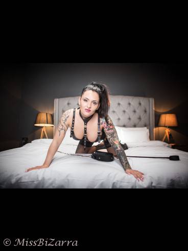 Miss Bizarra 3