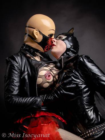 Latex pur mit Lucy 11