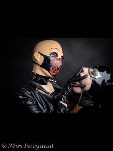 Latex pur mit Lucy 12