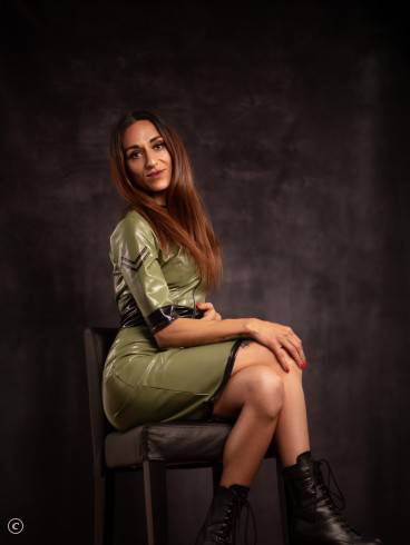 Lady Sam 9