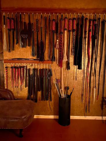 Secret Gallery - BDSM - Klinik - Fetisch -Verlies 1