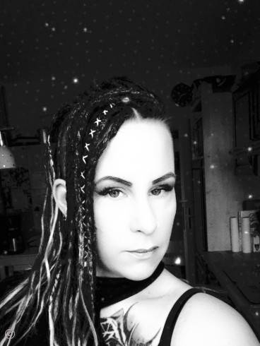 Lady-DarkDiamond 1