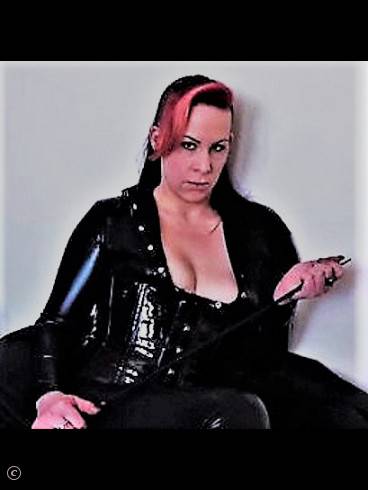 Lady-DarkDiamond 3