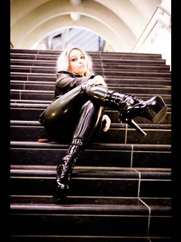 Lady Oksana in Golden Cage 16