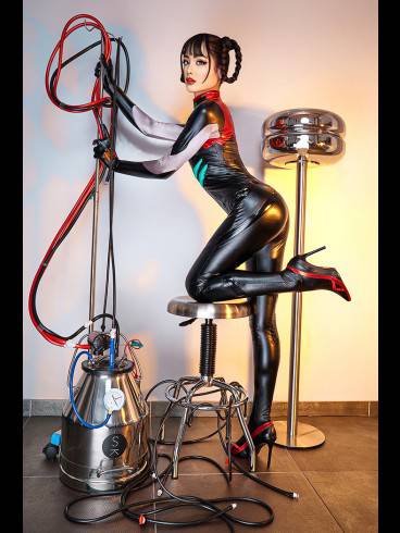 Lady Saphira Lolita - BDSM PALACE HEIMAT 1
