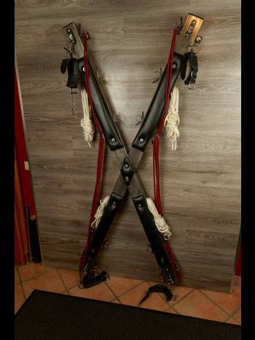 LADY ADORA SUMMER 47