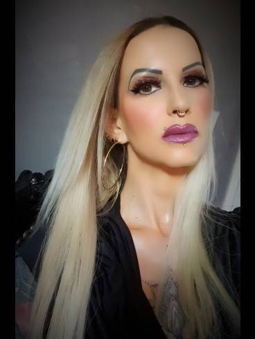 Your one and only goddess! 2