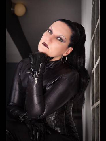 HERRIN SILVIA im Studio Elegance - VIP LOUNGE 5