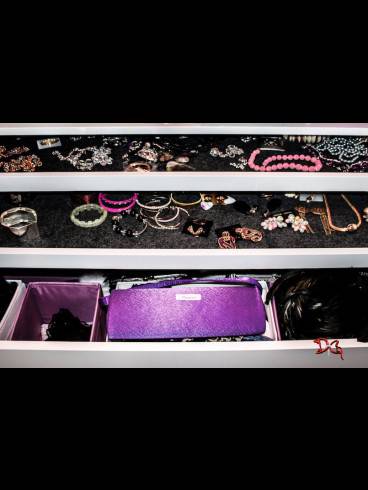 Das Domizil der Gräfin sucht Hausdame 32