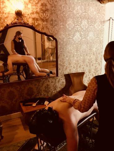 Mistress Henriette - deutsche Herrin in Barcelona 7