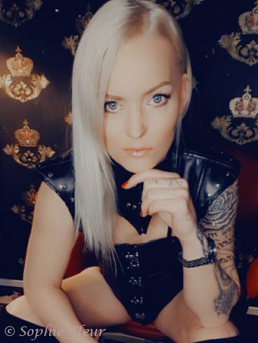 Bizarrlady Sophie Fleur Studio Glamoresse 6