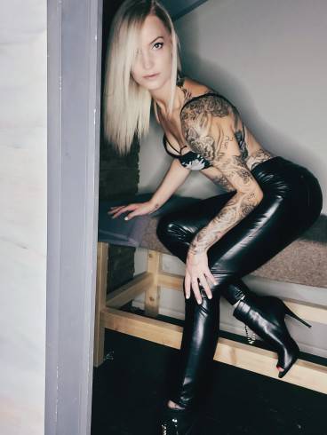 Bizarrlady Sophie Fleur Studio Glamoresse 9