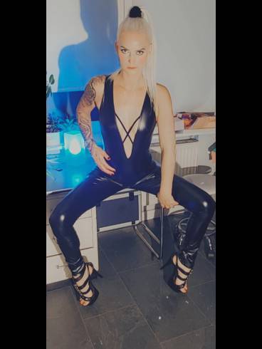 Bizarrlady Sophie Fleur Studio Glamoresse 10