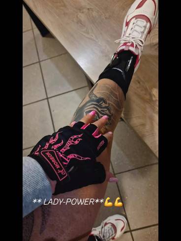 Erotischer Ringkampf - Lady Cora 3