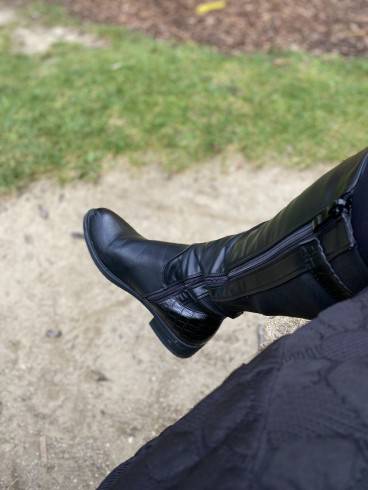 Goddess Lady Gulia - elegante Domina 9