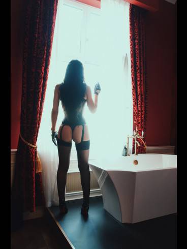 Lady Lexi 6