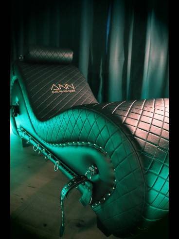 MISTRESS EMPIRE 12