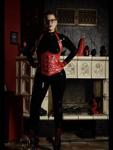 Miss Darkside - Latex - Luxus - Lust 8