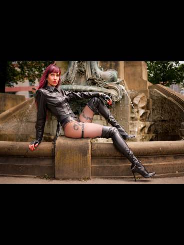 Mistress Yuna 11