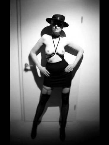 2 Dominas 1 Preis im Sm-Bhf. 3