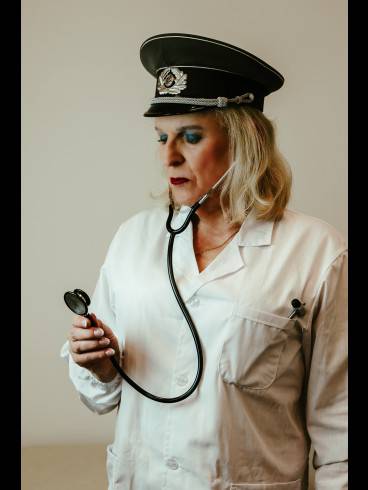 Frau Dr.Vera Schulz Fetischklinik Berlin 26