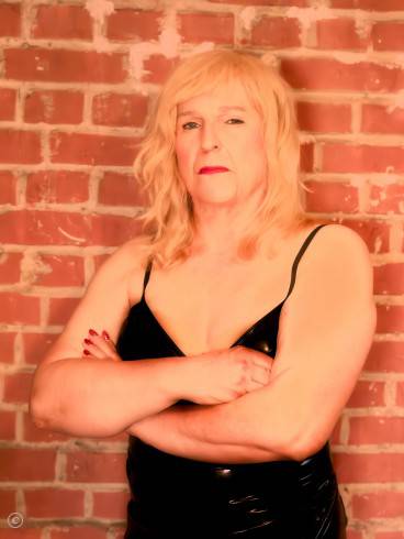 Madame Vera Königin tiefer Trance und dunkler Lust 33