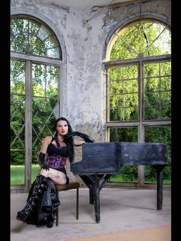 Special Domina Astral 4