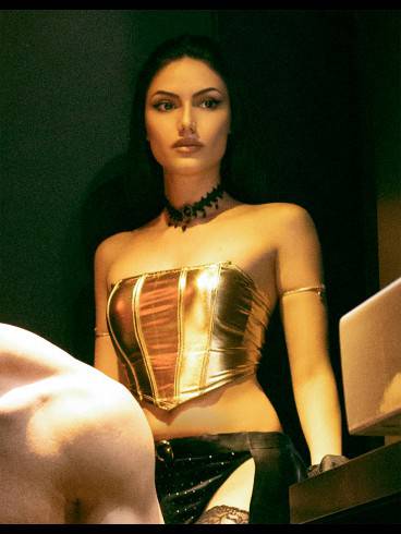 BRAZILIAN DOMINATRIX - MISS VIXEN NOIR 46