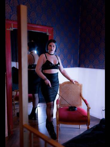 MISTRESS BLU3 10