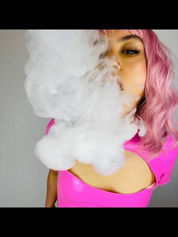 Mistress Komplizin Cloe 1