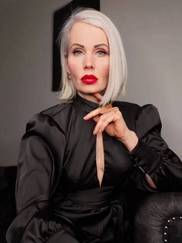 Hypnose Domina Mistress Helen Bates 11