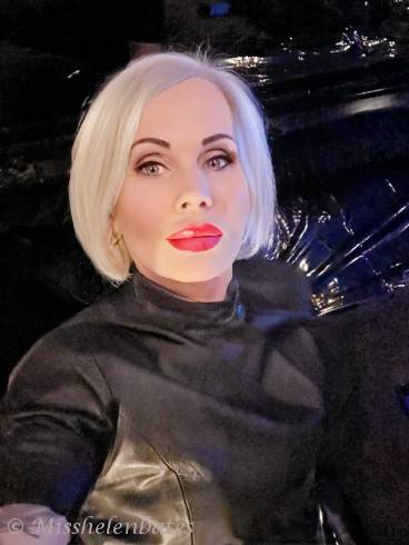 Domina Mistress Helen Bates 8