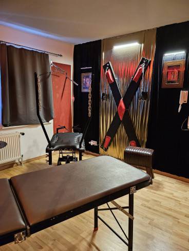 SM Studio Magdeburg 8