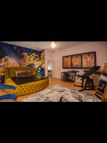 Exklusive Privatwohnung 3