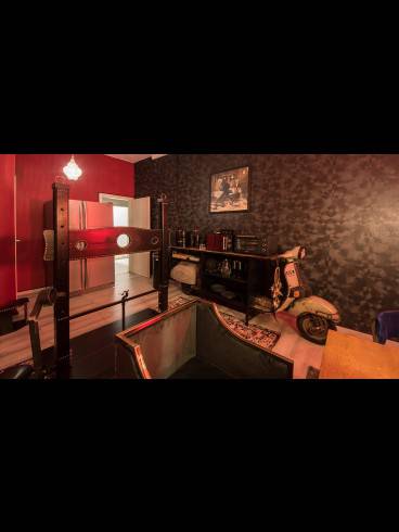 Exklusive Privatwohnung 16