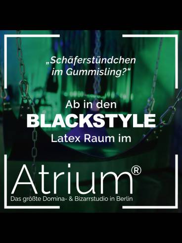 Private Spiele im größten Studio Berlins - Atrium 5