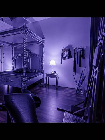 BACKSTAGE TOUR im DOMINA&BIZARRSTUDIO ATRIUM 3