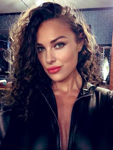 Lady Nika Noire Hypnotiqe 7