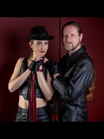 Double Domination aus dem Berliner Studio ATRIUM 10