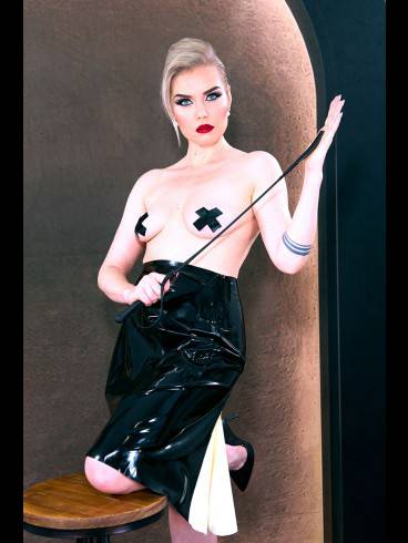 ALEX KINKY PEARL - BDSM PALACE HEIMAT 3