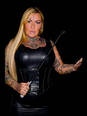 BIZARR MILF MIRIAM DOMINANT 1