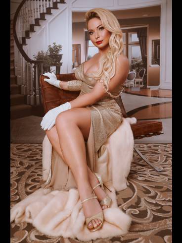 Bizarrlady Domina Camellia nur Haus Hotel 16