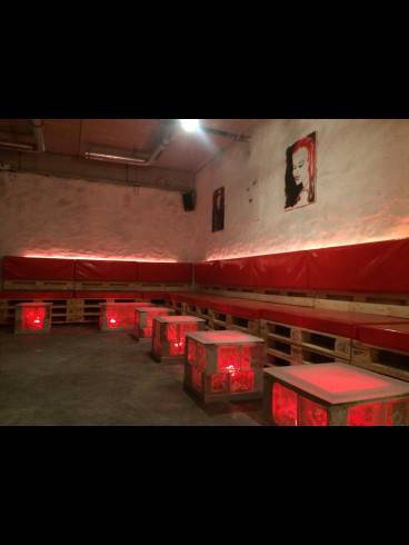 Der Club-- Fetish-Villa in Dresden 4