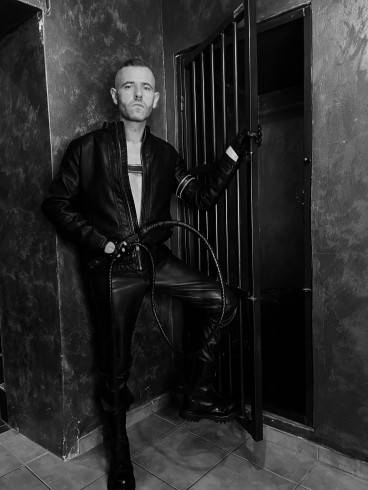 JonaNoir - BDSM Session Wien 9